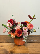 Load image into Gallery viewer, Fall Flower Arrangement