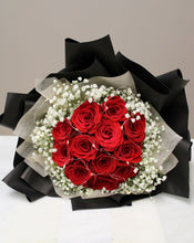 Load image into Gallery viewer, Rose Bouquet with Baby’s Breath accent