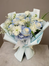 Load image into Gallery viewer, White & Blue Designer's Choice Bouquet