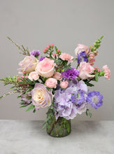 Load image into Gallery viewer, Pink & Purple Designer's Choice Vase Arrangement