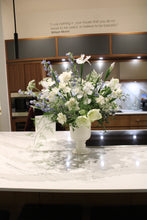 Load image into Gallery viewer, Garden Style Statement Flower