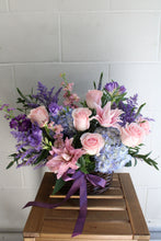 Load image into Gallery viewer, Flower Basket (Designer's Choice)