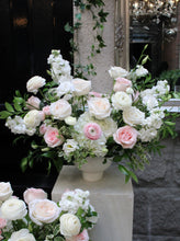Load image into Gallery viewer, Compote Centrepiece