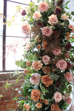 Load image into Gallery viewer, Flower Pillar Botanical