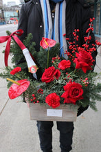 Load image into Gallery viewer, Christmas Flower Gift Box Vancouver
