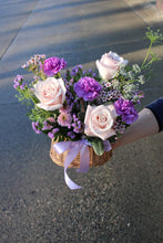 Load image into Gallery viewer, Flower Basket (Designer's Choice)