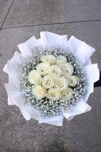 Load image into Gallery viewer, Be My Sparkling Valentine