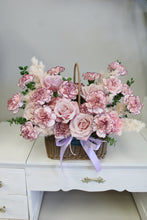 Load image into Gallery viewer, Carnation&Rose Basket