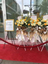 Load image into Gallery viewer, Grand Opening Flower