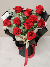 Load image into Gallery viewer, classic rose bouquet Vancouver