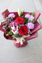 Load image into Gallery viewer, Red Designer&#39;s Choice Bouquet
