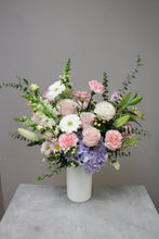 Load image into Gallery viewer, Pastel Designer&#39;s Choice Vase Arrangement
