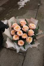 Load image into Gallery viewer, Classic Rose Bouquet
