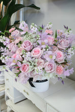 Load image into Gallery viewer, Floral Arrangement Gifting Vancouver
