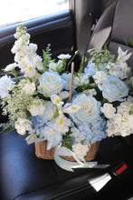 Load image into Gallery viewer, Flower Basket (Designer&#39;s Choice)
