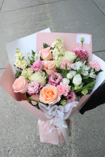 Load image into Gallery viewer, Pastel Designer's Choice Bouquet
