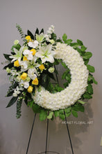 Load image into Gallery viewer, Funeral Wreath with Side Cascade
