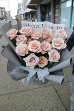 Load image into Gallery viewer, Classic Rose Bouquet
