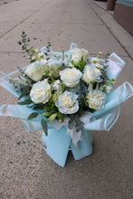 Load image into Gallery viewer, Signature Dozen Rose Bouquet
