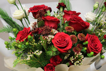 Load image into Gallery viewer, Holiday Designer&#39;s Choice Bouquet
